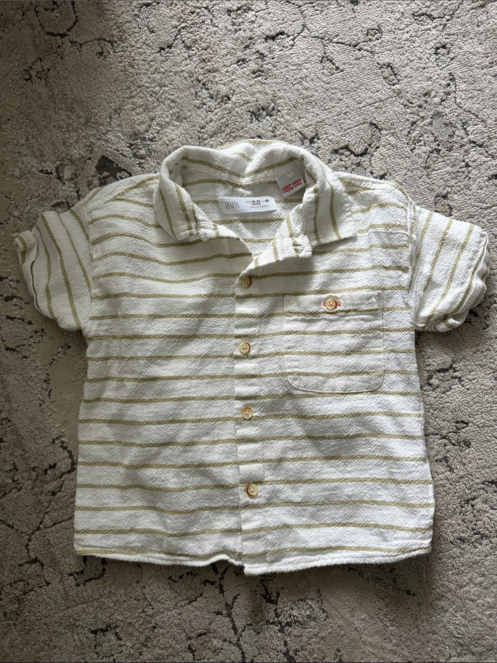 Zara Kids Cream & Light Green Striped Short-Sleeve Button-Down